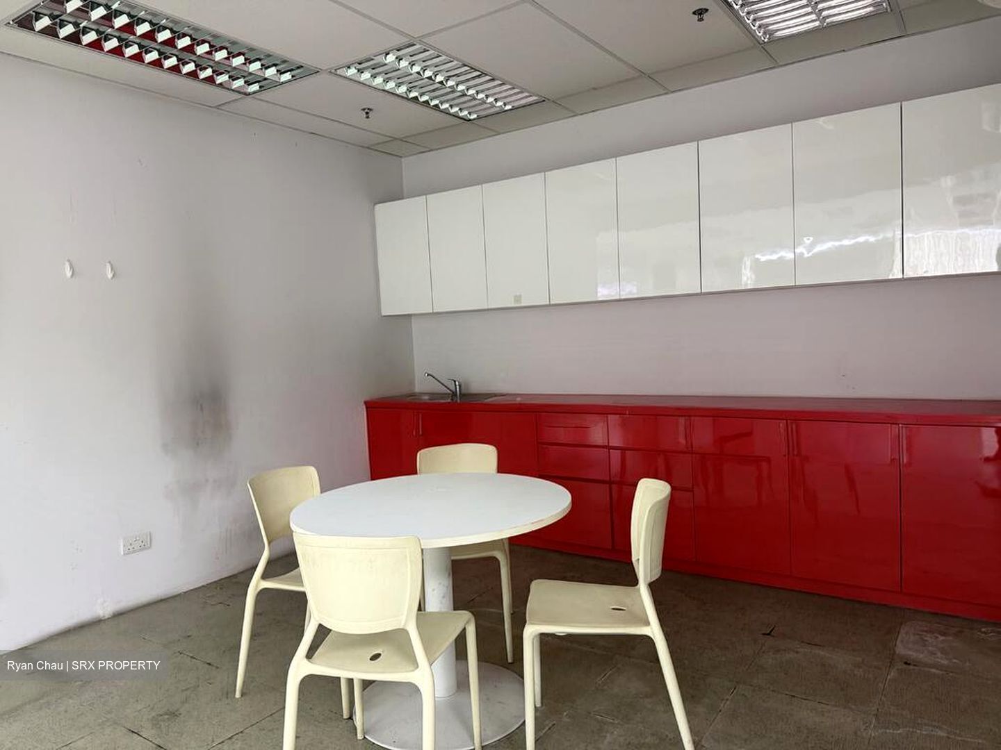 Tuas Avenue 6 (D22), Warehouse #508480501